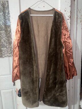 Misty Harbor faux fur Inner Liner Size 42 Long